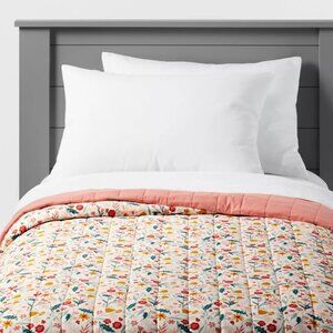 Garden Floral Cotton Kids' Twin Quilt - Pillowfort